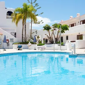 Port Royal Apartments, Heated Pool, Speed Wifi, Terrace , Arona (Tenerife) Spain